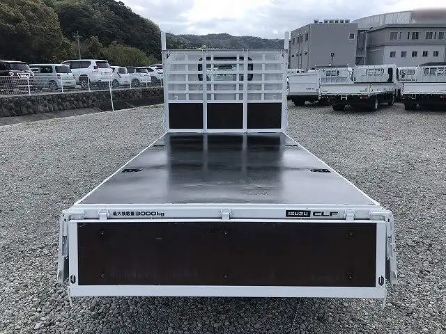 いすゞ エルフ 小型 平ボディ 床鉄板 BDG-NKR85Aの中古トラック画像5