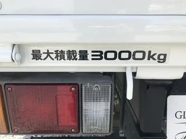 いすゞ エルフ 小型 平ボディ 床鉄板 BDG-NKR85Aの中古トラック画像7