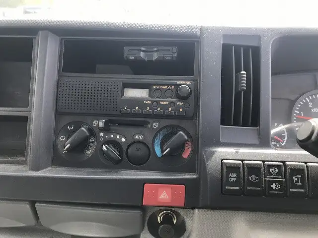 いすゞ エルフ 小型 平ボディ 床鉄板 BDG-NKR85Aの中古トラック画像11