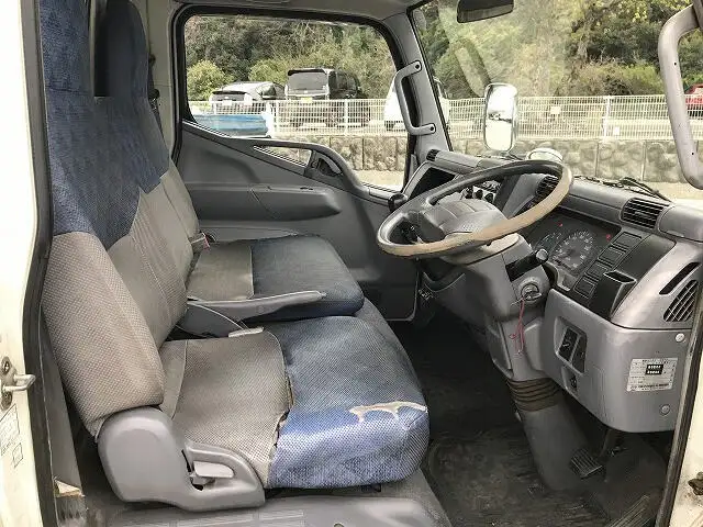 三菱 キャンター 小型 平ボディ 床鉄板 PA-FE70BBの中古トラック画像8