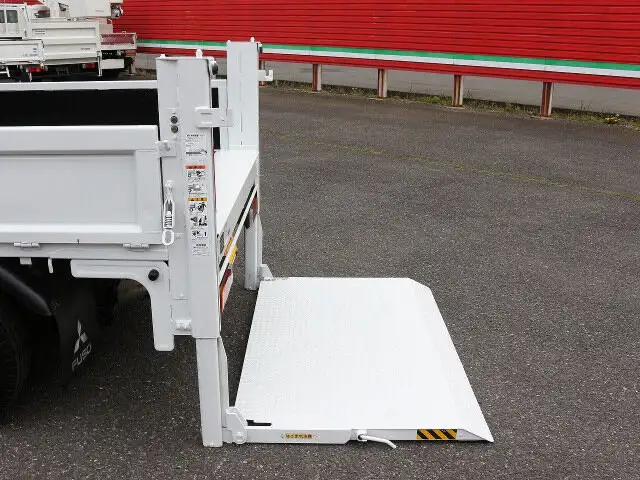 三菱 キャンター 小型 平ボディ パワーゲート FBA20-573324の中古トラック画像12