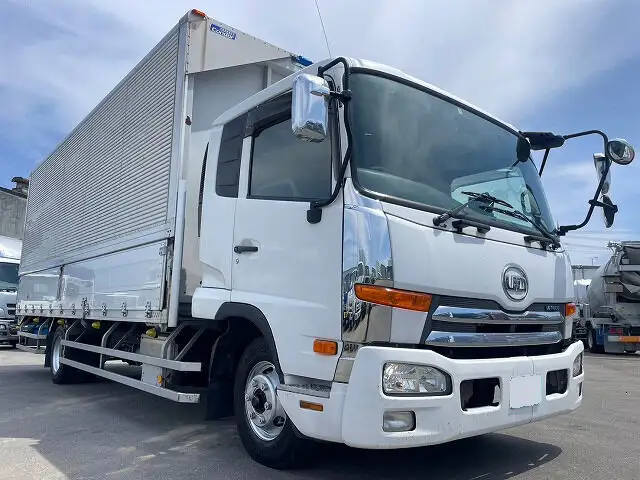 日産UD コンドル 中型/増トン ウイング エアサス ベッドの中古トラック画像2