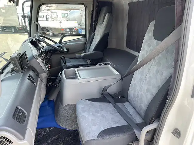 日産UD コンドル 中型/増トン ウイング エアサス ベッドの中古トラック画像13
