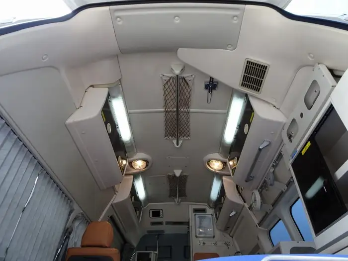 トヨタ ハイエース 小型 特殊車両 CBF-TRH226S H18の中古トラック画像11