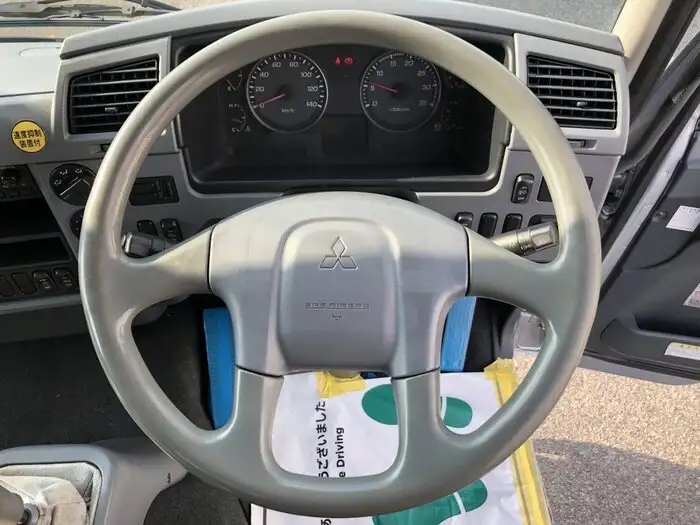 三菱 ファイター 中型/増トン 平ボディ ベッド PJ-FK62FZの中古トラック画像12