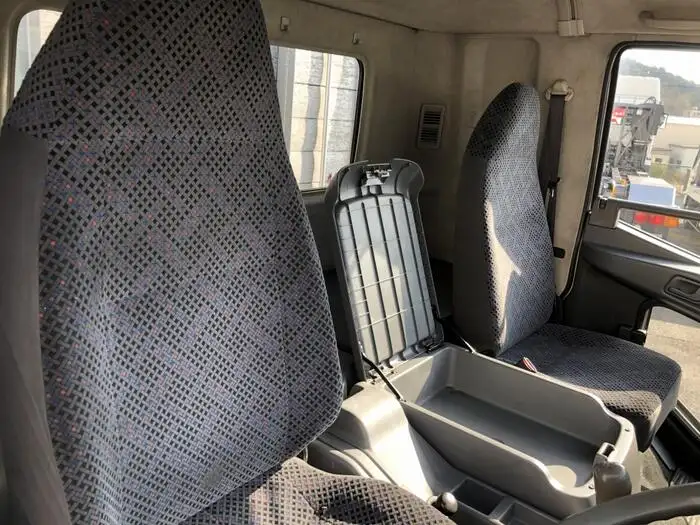 三菱 ファイター 中型/増トン 平ボディ ベッド PJ-FK62FZの中古トラック画像14