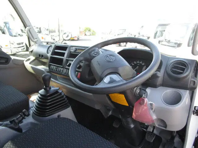 日野 デュトロ 小型 平ボディ 2KG-XZU710M R5の中古トラック画像12