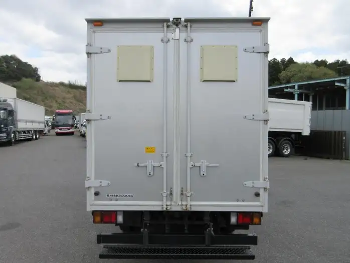 いすゞ エルフ 小型 アルミバン TQG-NMR85AN H26の中古トラック画像3