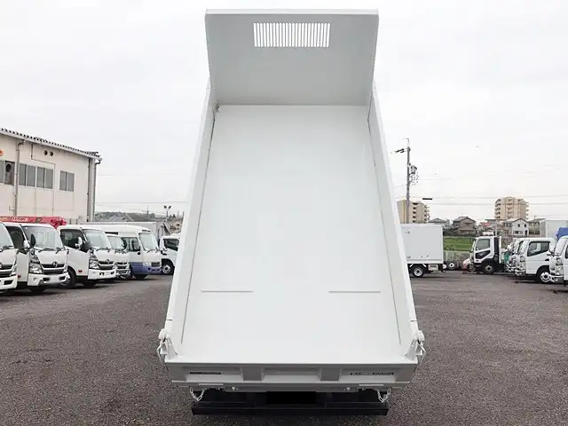 三菱 キャンター 小型 ダンプ ローダー 2RG-FBA60の中古トラック画像9