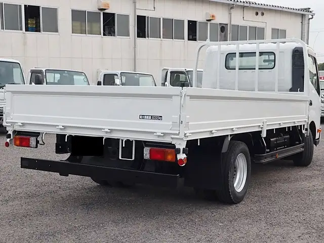 トヨタ トヨエース 小型 平ボディ TKG-XZU710 H28の中古トラック画像3