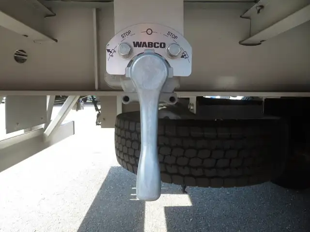 国内・その他 国産車その他 トレーラー/その他 トレーラー 2軸 エアサスの中古トラック画像13