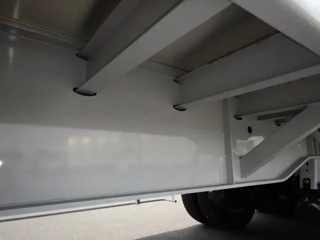 国内・その他 国産車その他 トレーラー/その他 トレーラー 3軸 エアサスの中古トラック画像12