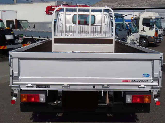日野 デュトロ 小型 平ボディ 床鉄板 2RG-XZU655Mの中古トラック画像7