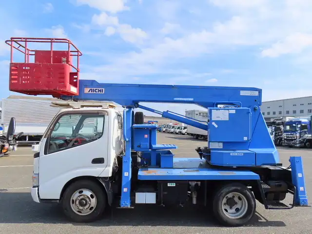 日野 デュトロ 小型 高所・建柱車 高所作業車 BDG-XZU304Eの中古トラック画像4