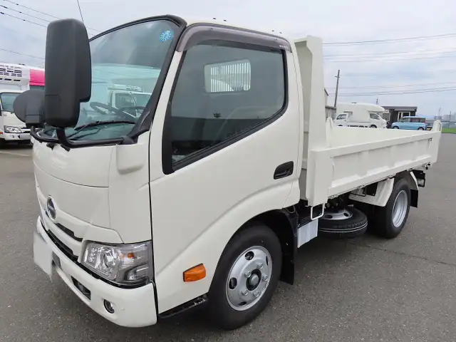 日野 デュトロ 小型 ダンプ 2RG-XZU600T R5の中古トラック画像1