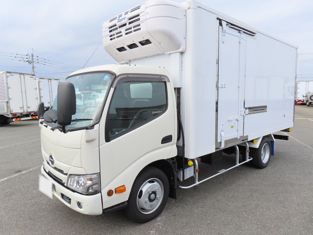 日野 デュトロ 小型 冷凍冷蔵 標準ロング 2RG-XZU655M