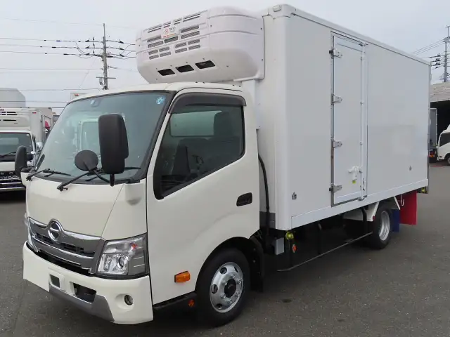 日野 デュトロ 小型 冷凍冷蔵 床アルミ サイドドア の中古トラック【車両No.158565】