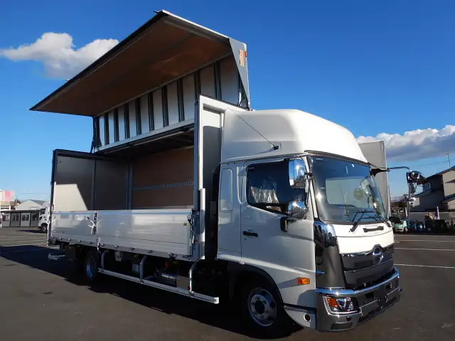 日野 レンジャー 中型/増トン ウイング パワーゲート 2PG-FD2ABGの中古トラック画像3