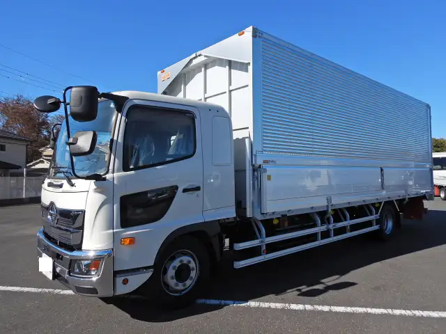 日野 レンジャー 中型/増トン ウイング エアサス ベッドの中古トラック画像1