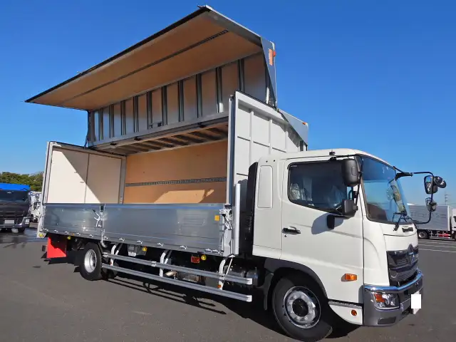 日野 レンジャー 中型/増トン ウイング エアサス ベッドの中古トラック画像2