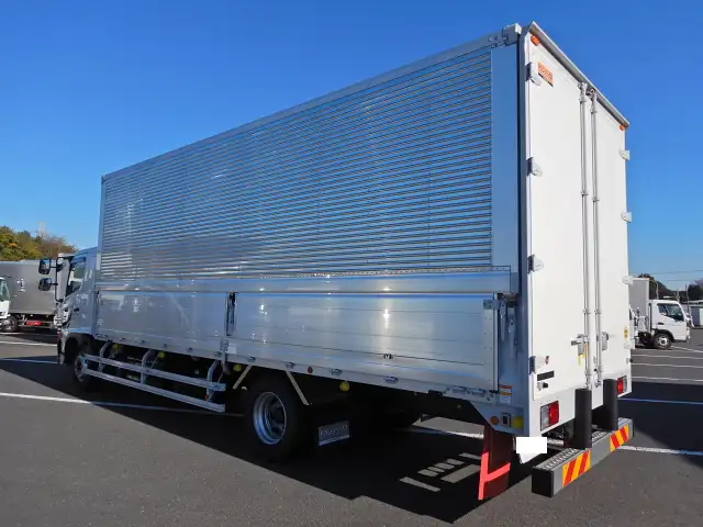 日野 レンジャー 中型/増トン ウイング エアサス ベッドの中古トラック画像5