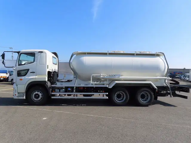 日野 プロフィア 大型 タンク車 バルク 2DG-FR1AJAの中古トラック画像4