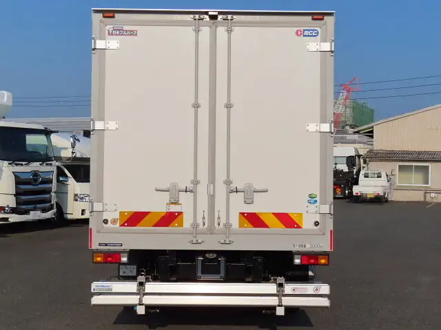 三菱 キャンター 小型 冷凍冷蔵 低温 パワーゲートの中古トラック画像3