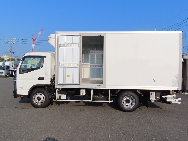 三菱 キャンター 小型 冷凍冷蔵 低温 パワーゲートの中古トラック画像6