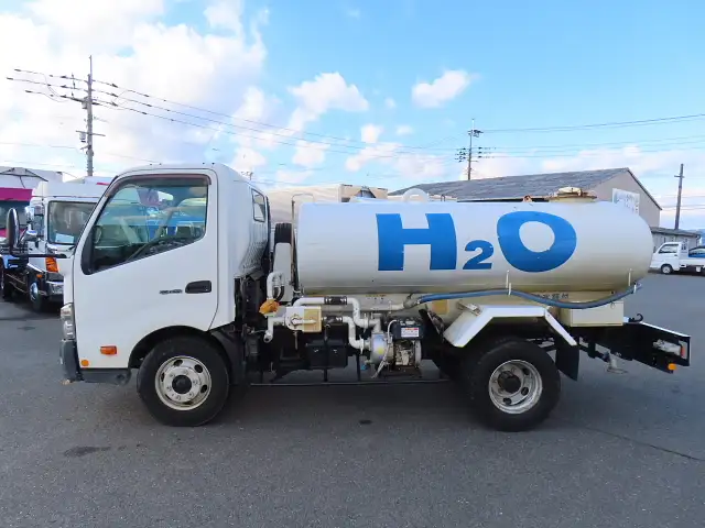 日野 デュトロ 小型 タンク車 散水車 SDG-XZU700Xの中古トラック画像3