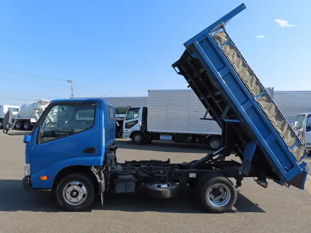 トヨタ ダイナ 小型 ダンプ コボレーン TKG-XZC610Dの中古トラック画像4