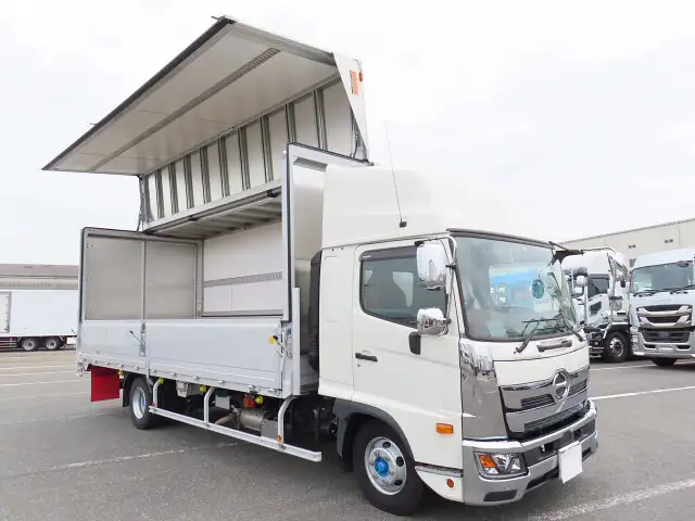 日野 レンジャー 中型/増トン ウイング エアサス ベッドの中古トラック画像10