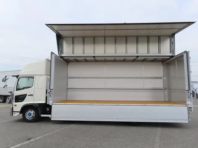 日野 レンジャー 中型/増トン ウイング エアサス ベッドの中古トラック画像11