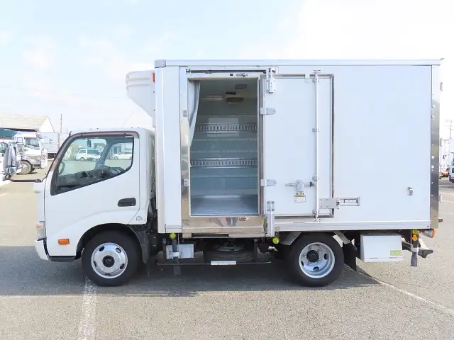 日野 デュトロ 小型 冷凍冷蔵 低温 キーストンの中古トラック画像5