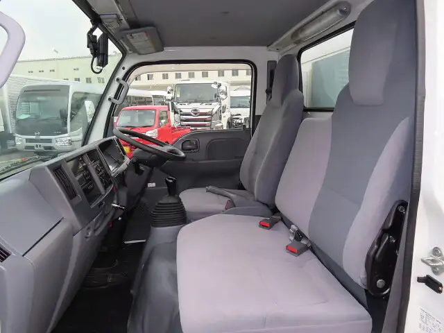 いすゞ エルフ 小型 冷凍冷蔵 低温 キーストンの中古トラック画像7