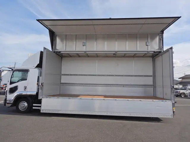 いすゞ フォワード 中型/増トン ウイング 床鉄板 エアサスの中古トラック画像7
