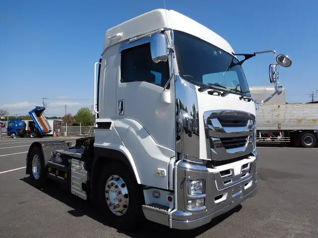 いすゞ ギガ 大型 トラクター 1デフ QKG-EXD52BDの中古トラック画像3