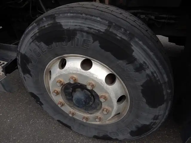 いすゞ ギガ 大型 トラクター ハイルーフ 1デフの中古トラック画像20