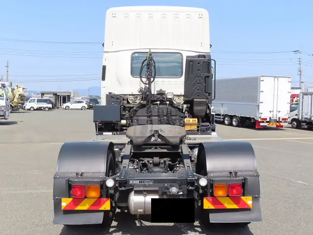 いすゞ ギガ 大型 トラクター 2PG-EXD52CD の中古トラック【車両