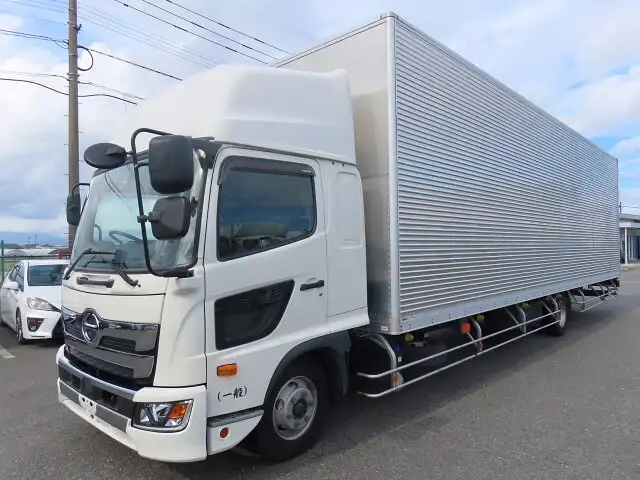 日野 レンジャー 中型/増トン アルミバン エアサス ベッド の中古トラック【車両No.147927】