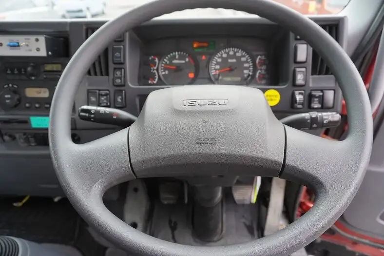 いすゞ フォワード 中型/増トン ミキサー・ポンプ ベッド QDG-FVZ34U2の中古トラック画像12