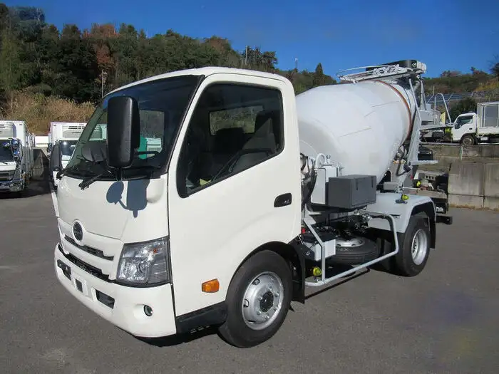 日野 デュトロ 小型 ミキサー・ポンプ 2KG-XZU700M R5 の中古トラック【車両No.164320】