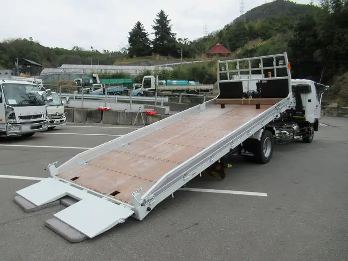 三菱 ファイター 中型/増トン 車両重機運搬 セーフティー