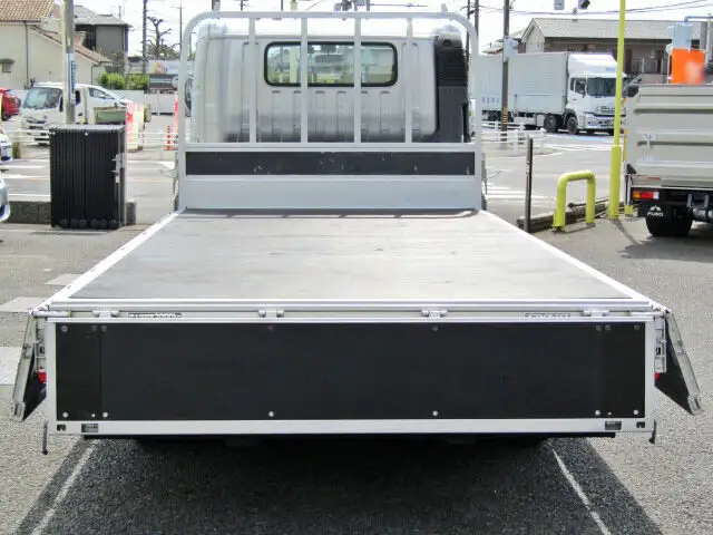 トヨタ ダイナ 小型 平ボディ TKG-XZU712 H31/R1の中古トラック画像5