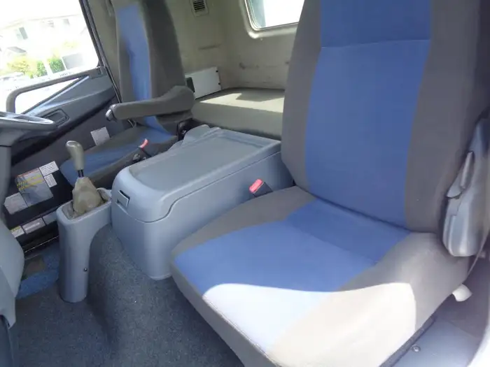 三菱 ファイター 中型/増トン パッカー車 プレス式 ベッドの中古トラック画像12