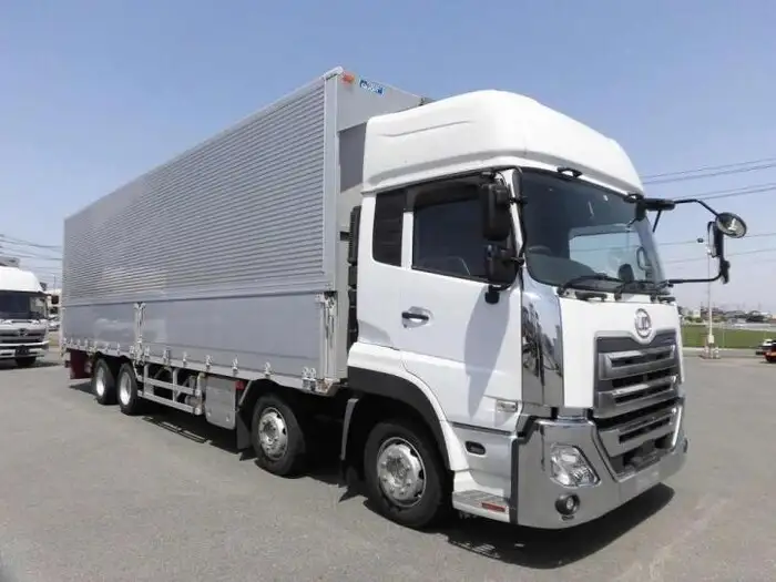 日産UD クオン 大型 ウイング ハイルーフ エアサスの中古トラック画像2