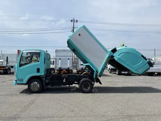 いすゞ エルフ 小型 パッカー車 巻き込み式 回転ダンプ式の中古トラック画像4