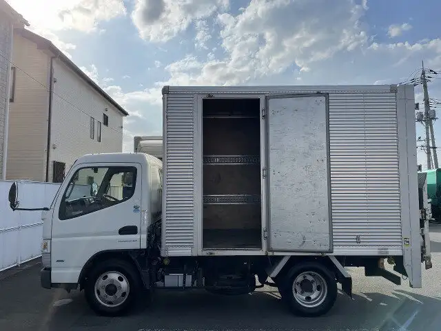 日産 アトラス 小型 アルミバン パワーゲート サイドドアの中古トラック画像6