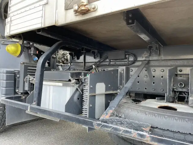 日産 アトラス 小型 アルミバン パワーゲート サイドドアの中古トラック画像像17