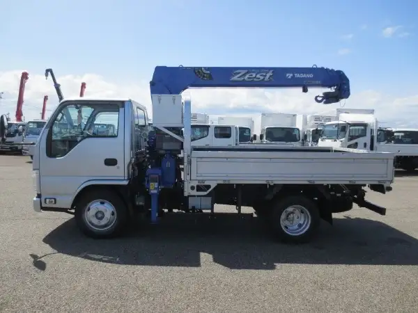 いすゞ エルフ 小型 クレーン付 4段 ラジコンの中古トラック画像4