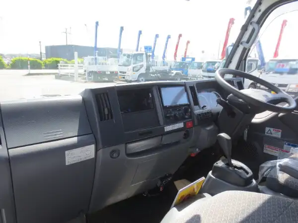 いすゞ エルフ 小型 クレーン付 4段 ラジコンの中古トラック画像12
